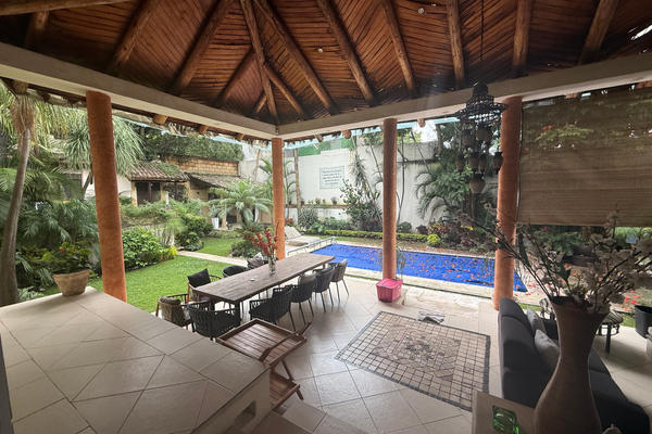 Casa en Venta – Zona Dorada, Col. Vista Hermosa, Cuernavaca